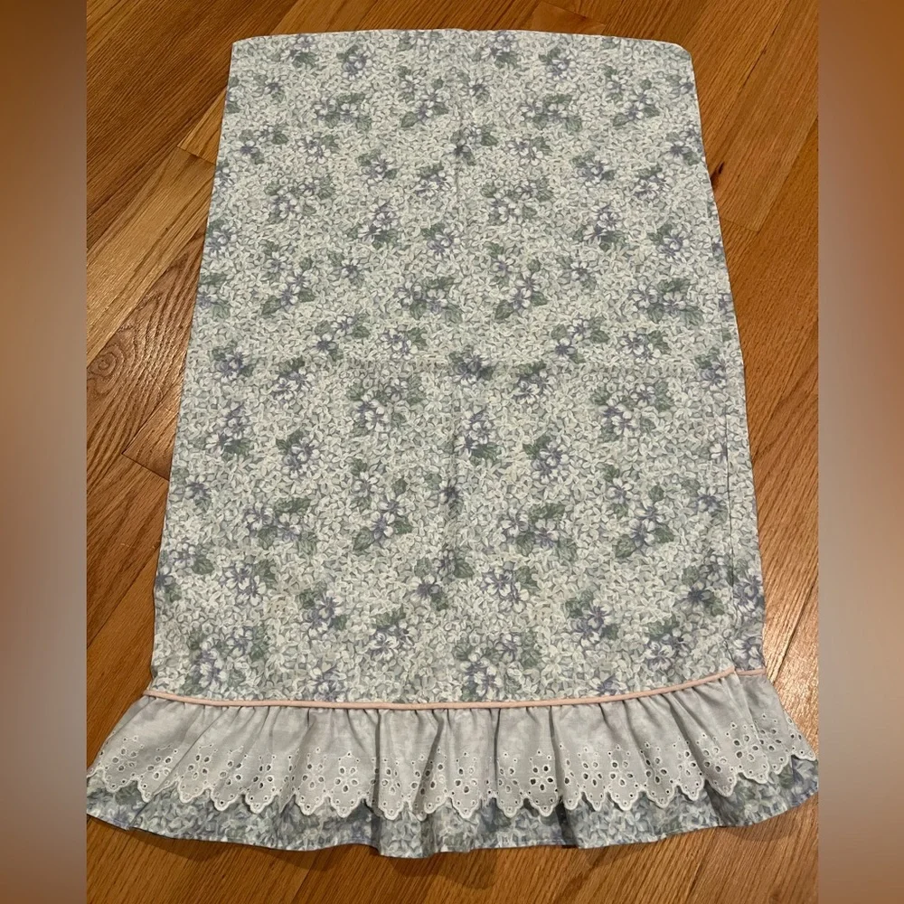 Vintage Jessica McClintock Ruffled Pillow Sham